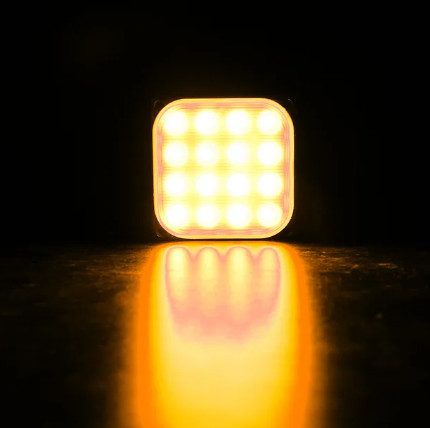 Stroboscope carré 16 LED - E-signal - 12-24V IPX4 Etanche